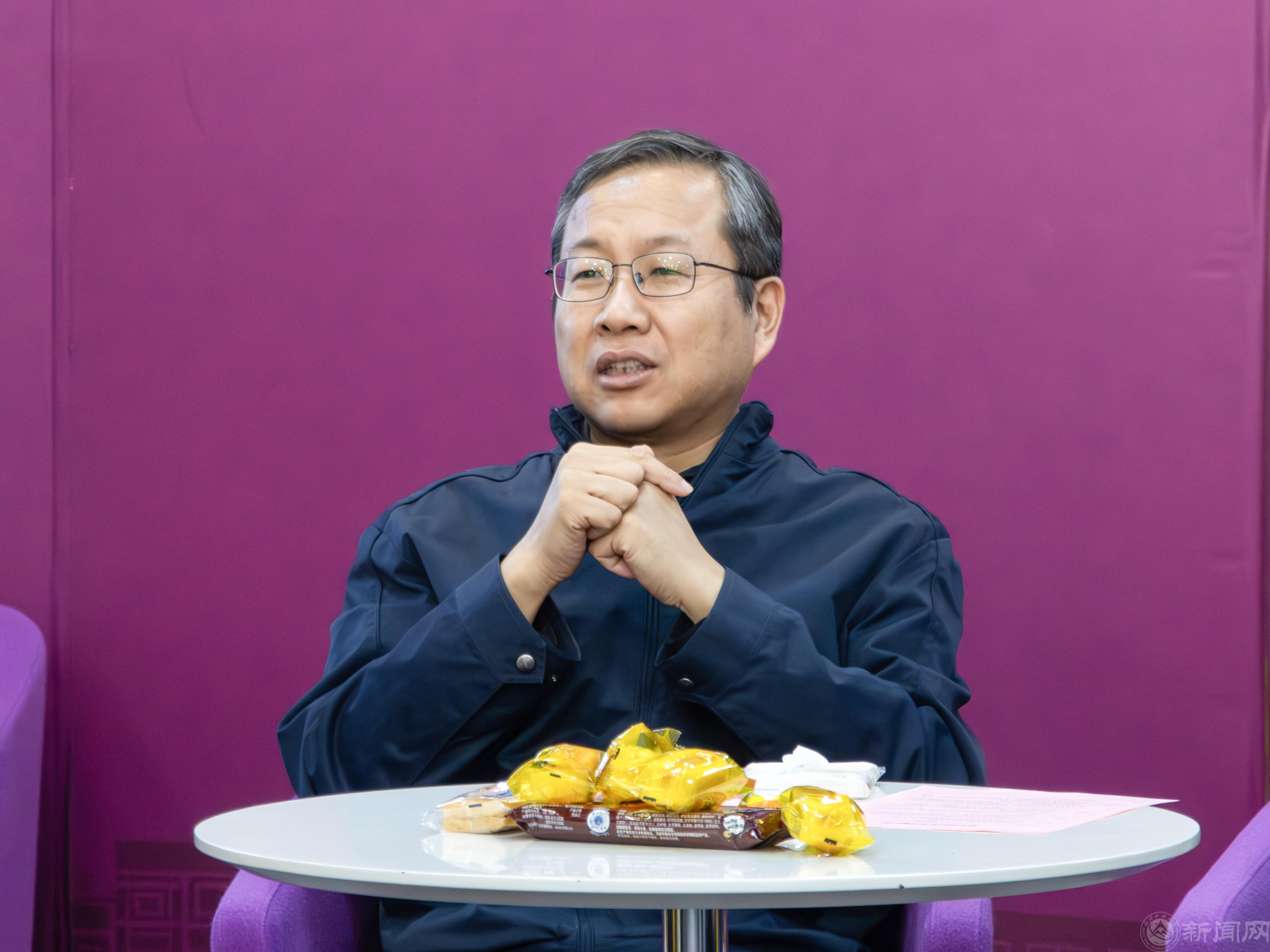 史书记1.jpg