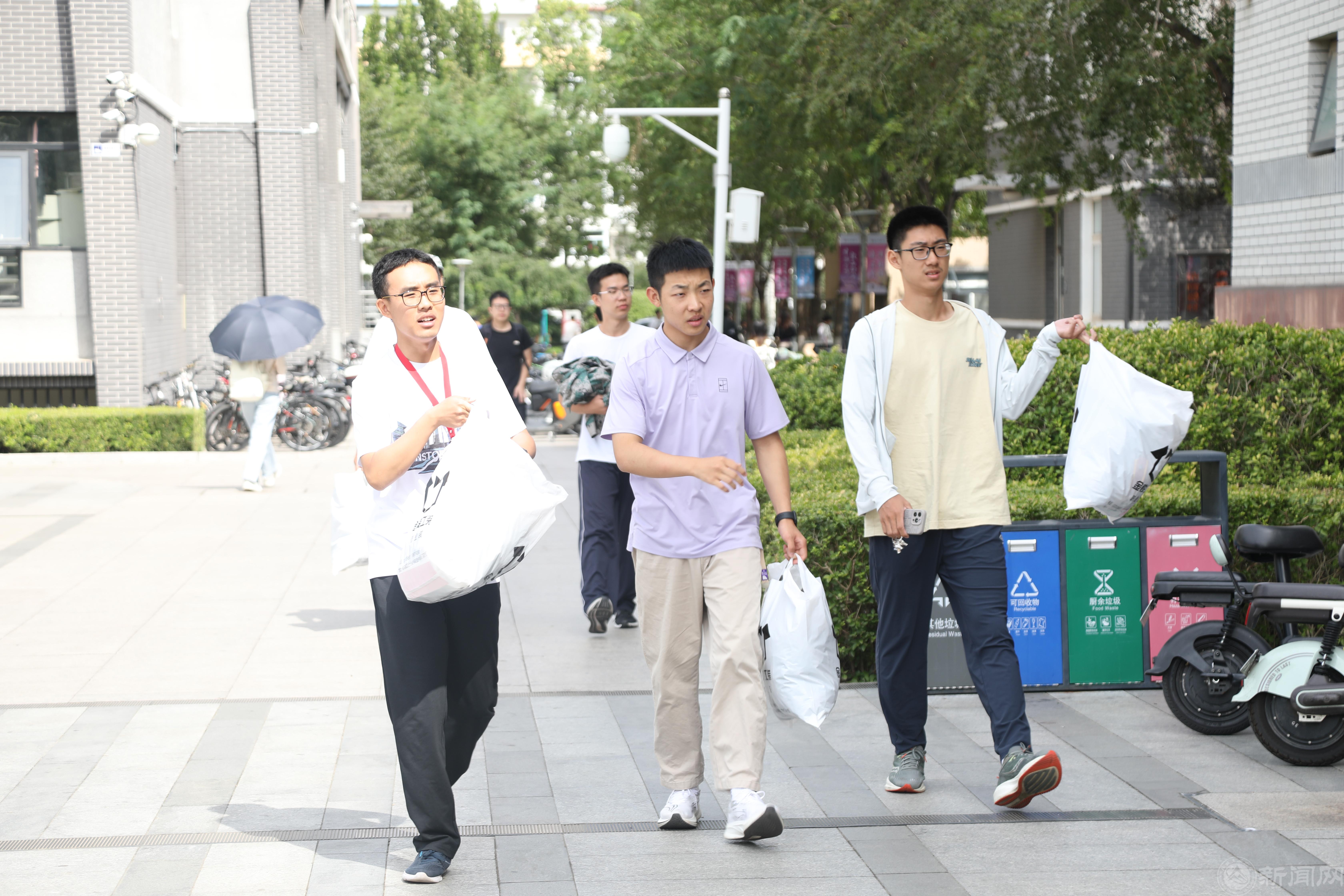 选用1J7A1493.JPG