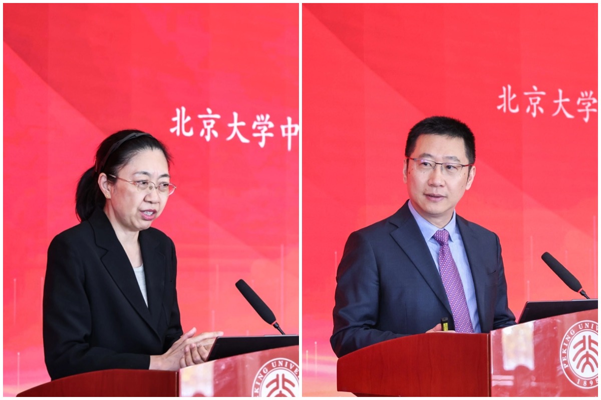 编辑后：图3 刘新立主持、郑伟作新书介绍.jpg
