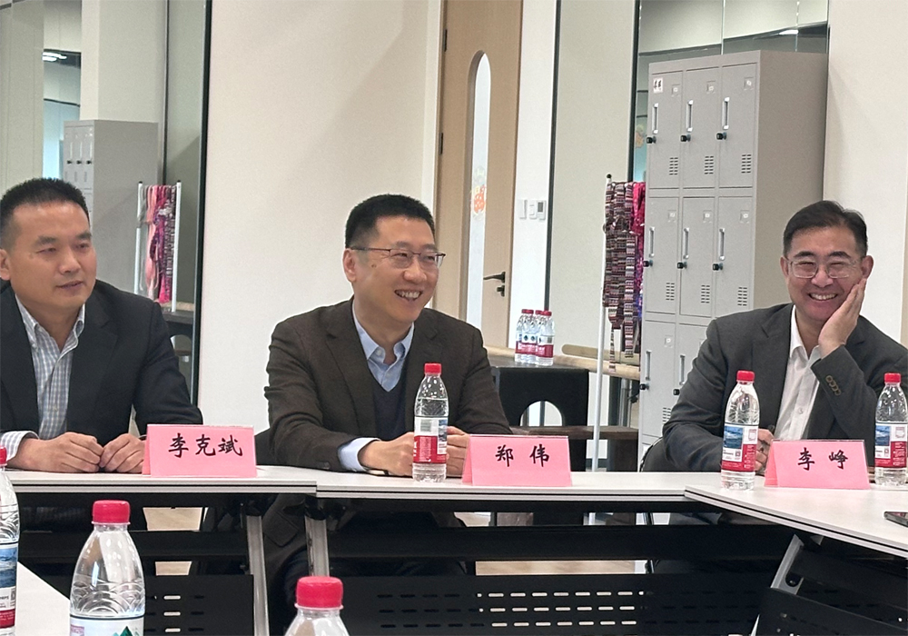 编辑后：图3 郑伟发言.jpg
